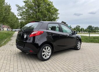 Mazda 2 1.3 55 kW, 124tkm, benzín, klimatizace - 4