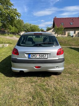 Peugeot 206 1.1 44kW r.v 2005 - 4