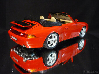 Porsche 911 Carrera Cabriolet Bburago 1/18 - 4