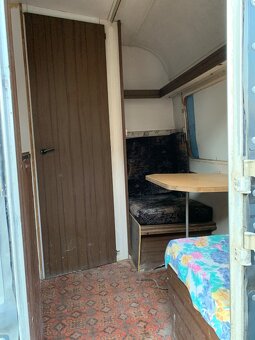 prodám karavan bez tp č.8 - 4