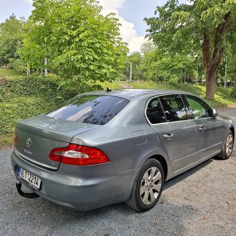 Škoda superb 2.0D / 2010 rok - 4
