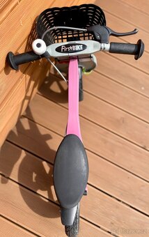FirstBIKE Street – dětské odrážedlo + košík + adaptér na sní - 4