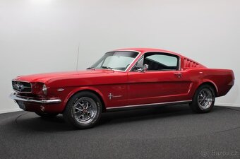 Ford Mustang Fastback 289 V8 C-Code 1965 – zrestaurovaný - 4