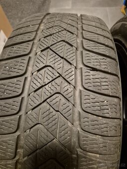 Zimní pneu Pirelli Sottozero 3 235/45/18 - 4