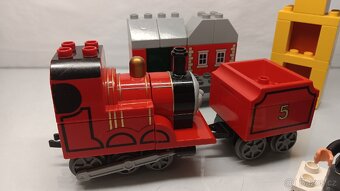 Lego duplo Tomáš 5547 James oslavuje den Sodoru - 4