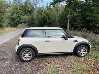Mini Cooper One - 4