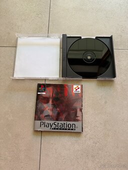 SILENT HILL platinum original playstation 1 - 4