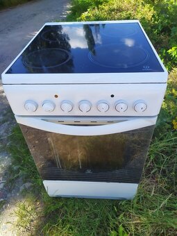 Elektricky sporák  50 cm s elektrickou troubou - 4