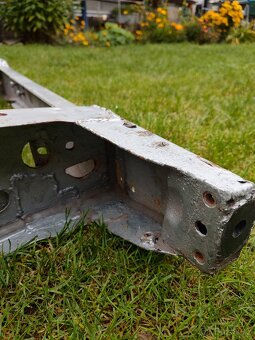 Austin mini rover cooper zadní rám - 4