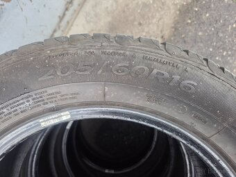 Sava 205/60 r16 - 4
