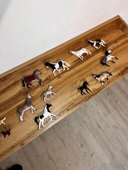 Schleich sada koně a psi - 4