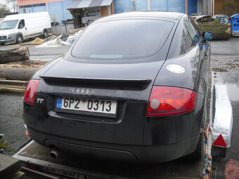 Audi tt Narazniky,Kapota - 4