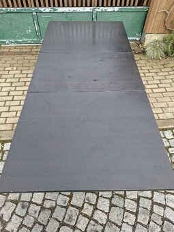 Rozkládací  jídelní  stůl - 4