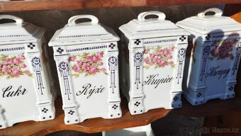 Prodej porcelánu celá sada. - 4