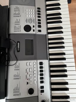 Yamaha PSR-E413 programovatelné klávesy s dynamikou úhozu - 4