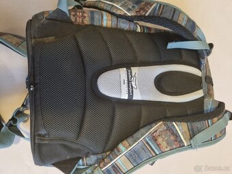 Prodám školní batoh NIRO Superhero - 4