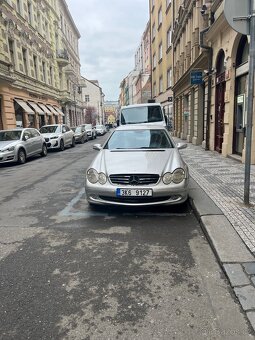 Mercedes CLK - 4