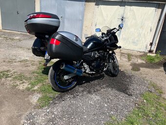 Suzuki gsf 650 S - 4