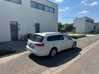 Volkswagen Passat 1.6TDI 88kw - 4