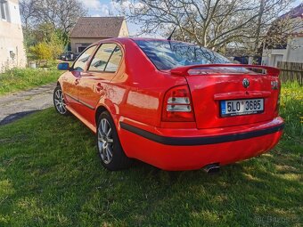 Škoda Octavia RS 1,8t 2002 - 4