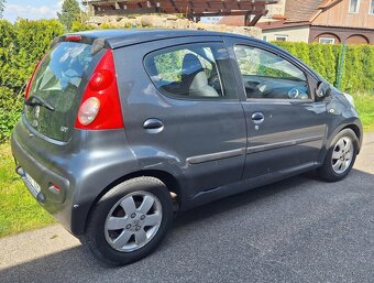 Peugeot 107 5dv STK 10/2026 Nové v Čr - 4