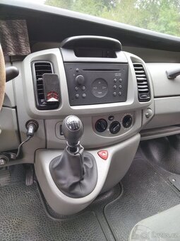 opel Vivaro - 4