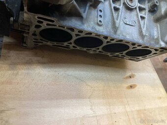 Motor B20A3 - 4