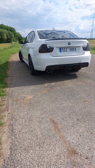 Bmw e90 330xd - 4