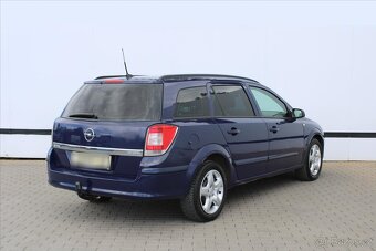 Opel Astra 1.9CDTI XENON KLIMA NAVI (2008) - 4