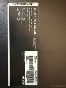 Xbox One 1TB Forza Limited Edition - 4