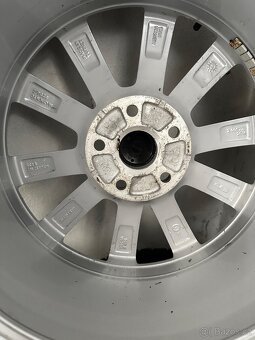 5x112 R17 6,5J ET38 VW Tiguan + 215/65 R17 GoodYear - 4