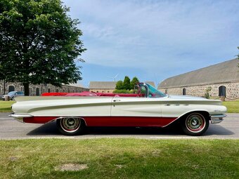 1960 Buick Lesabre Convertible - 4