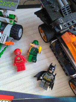 Lego DC 76012 - 4