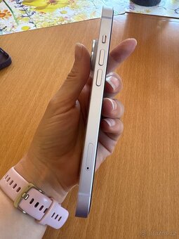 iPhone 14 – 128 GB – fialový - 4
