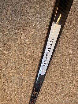 HOKEJKA CCM JETSPEED FT7 PRO - 4