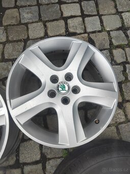 Prodám orig alu 16 škoda Octavia I 5x100 ET 42 letní pneu - 4