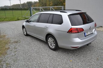 VW GOLF VII Variant 1.6TDI 77kW BMT DSG sklop. TAŽNÉ - 4