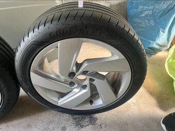 alu sada VW Richmond R17 5x112 - 4