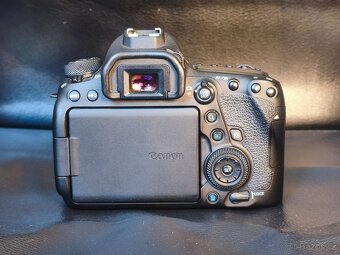 Canon EOS 6D mark II - 4