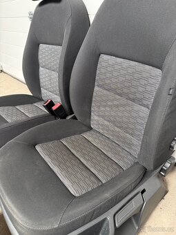 Sedačky Škoda Octavia 2 - AIRBAG + VÝHŘEV - 4