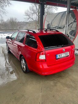 Škoda octavia 2 kombi facelift - 4