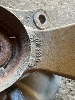 Těhlice VW T5 / T6 - 4