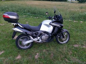 Honda Varadero XL 1000 - 4