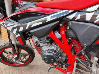 Beta 125 Motard 4t - 4