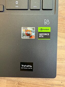 Herní notebook HP Victus 15,RTX 2050, Ryzen 5 - 4