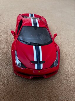 Ferrari 458 Speciale, 1:18, Bburago - 4
