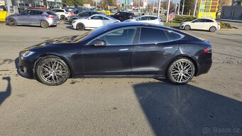 Tesla Model S 100D,autopilot,měchy - 4