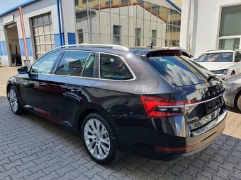 Škoda Superb 3 Combi Style 2.0TDI 110kW DSG Matrix Ambient - 4