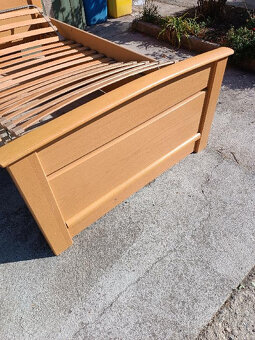 Postel 120cm x 200cm včetně roštu a matrace - 4