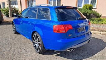 Audi s4 avant b7 v8 - 4